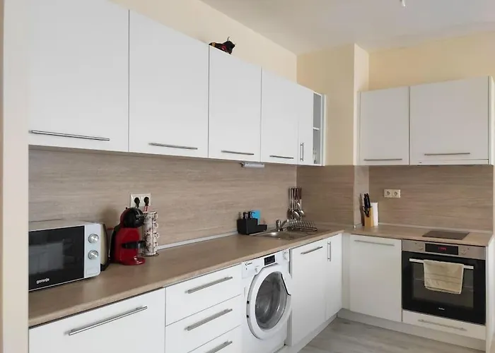 Beachfront Panoramic Flat @ South Bay Apartment Varna