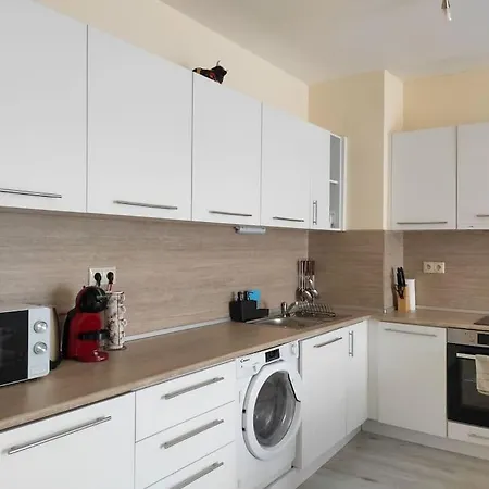 Beachfront Panoramic Flat @ South Bay Apartamento Varna