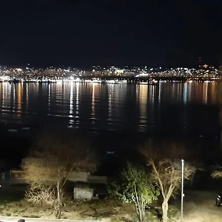 Apartamento Beachfront Panoramic Flat @ South Bay